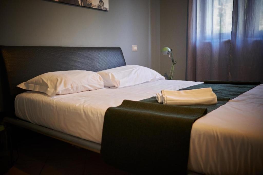 Colonna Rooms & Apartment Trani Exterior photo